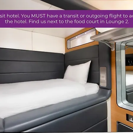 Hotel Yotelair Amsterdam Schiphol Transit 3*