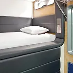 Yotelair Amsterdam Schiphol Transit Amsterdam Airport Schiphol