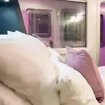 Yotelair Amsterdam Schiphol Transit Amsterdam Airport Schiphol