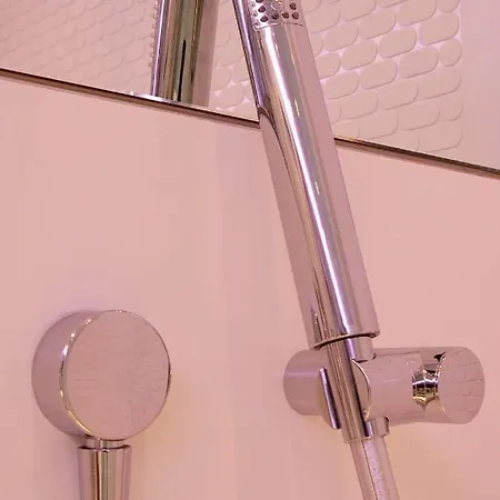 Yotelair Amsterdam Schiphol Transit Szálloda 3*