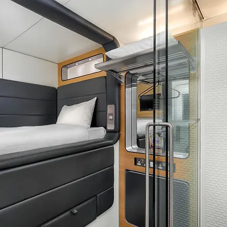 Yotelair Amsterdam Schiphol Transit 3* Amsterdam Airport Schiphol