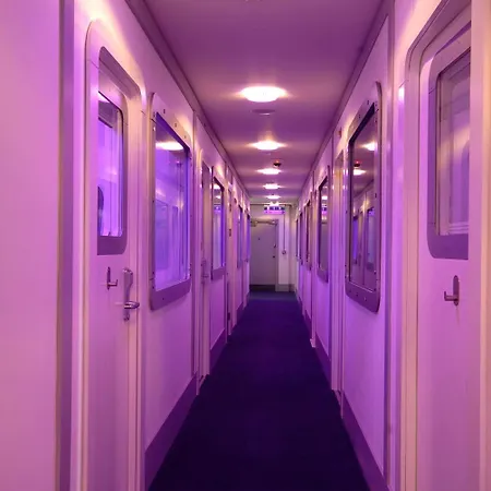 Yotelair Amsterdam Schiphol Transit