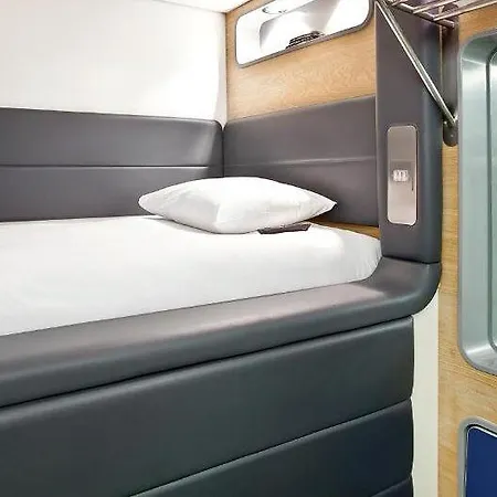 Yotelair Amsterdam Schiphol Transit Amszterdam-Schiphol repülőtér