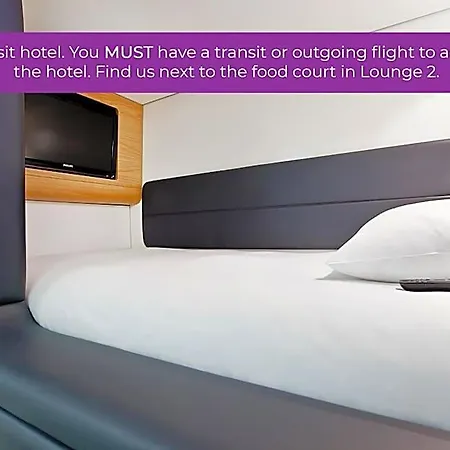 Yotelair Amsterdam Schiphol Transit 3*