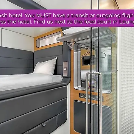 Yotelair Amsterdam Schiphol Transit Hotell 3*