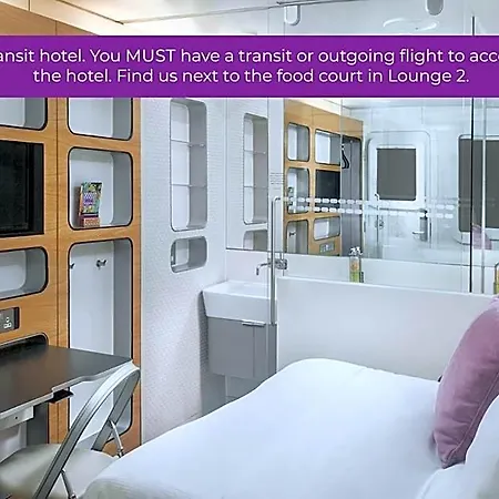 Yotelair Amsterdam Schiphol Transit Hotell 3*