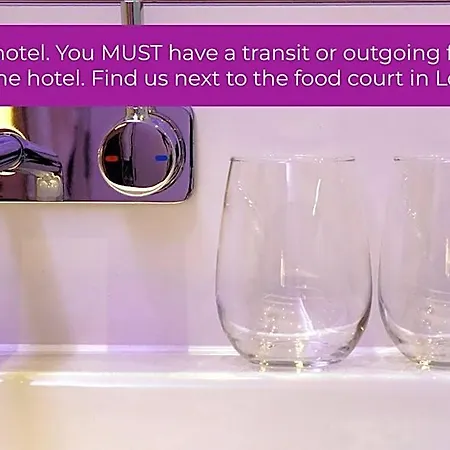 Hotell Yotelair Amsterdam Schiphol Transit Amsterdam Airport Schiphol