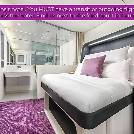 Hotell Yotelair Amsterdam Schiphol Transit Amsterdam Airport Schiphol