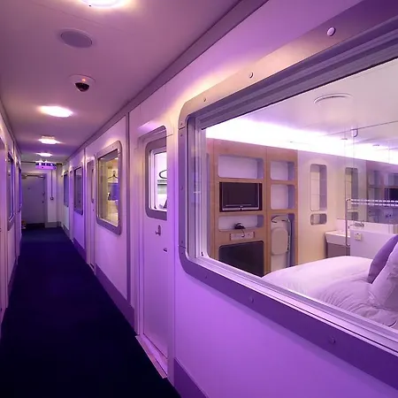 Yotelair Amsterdam Schiphol Transit Hotel
