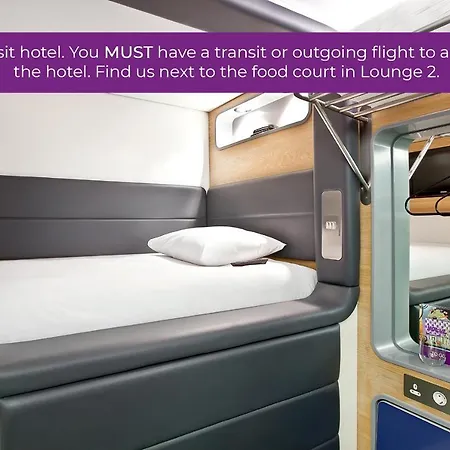 Yotelair Amsterdam Schiphol Transit 3*