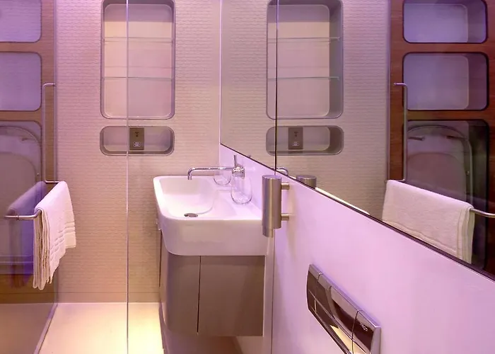 Hotel Yotelair Amsterdam Schiphol Transit Amsterdam Airport Schiphol