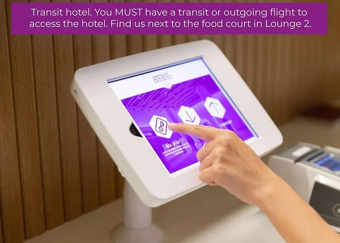 Yotelair Amsterdam Schiphol Transit Hotel 3*