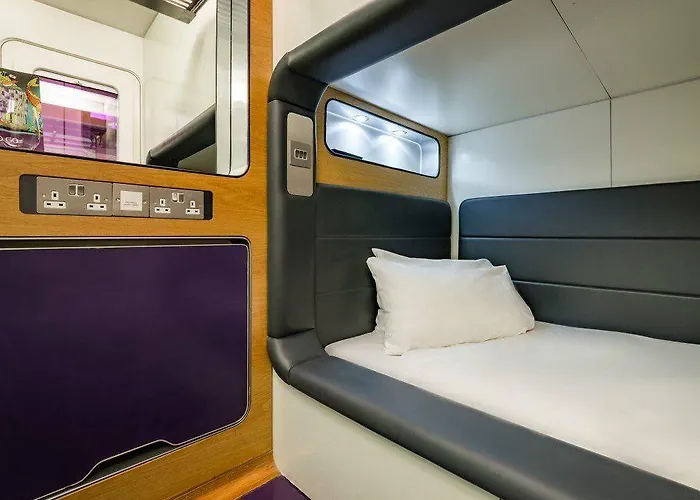 Yotelair Amsterdam Schiphol Transit Hotel 3*