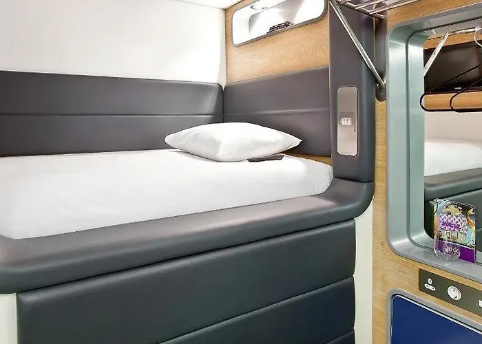 Yotelair Amsterdam Schiphol Transit Amsterdam Airport Schiphol