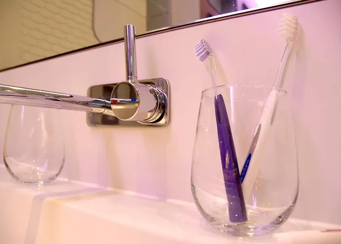 Hotel Yotelair Amsterdam Schiphol Transit 3*