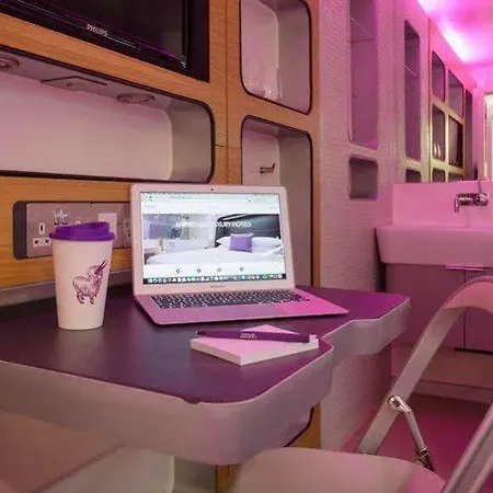 Yotelair Amsterdam Schiphol Transit